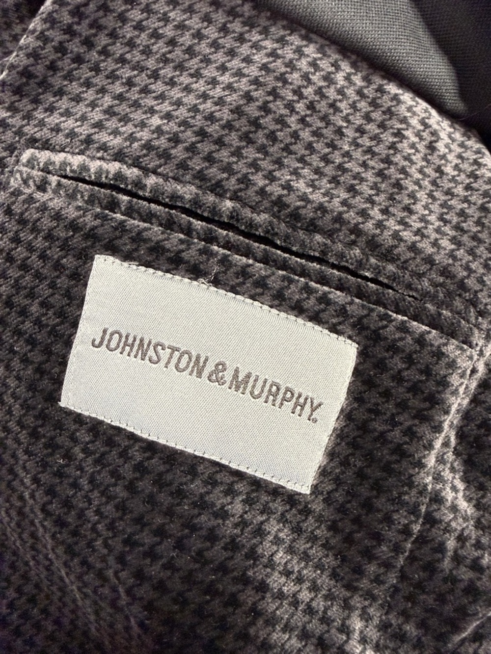 Johnston & Murphy Charcoal Black Check Velvet Sport Coat - Picture 6 of 9